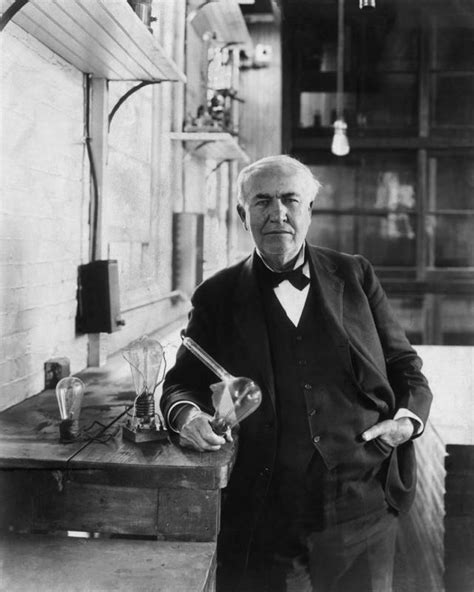 伟大发明家爱迪生的一生，专利等身的他还有一个身份是企业家