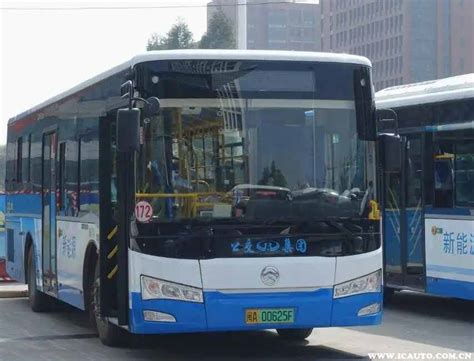 今日起乘坐杭州公交车需要主动出示健康码