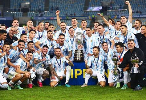 阿根廷夺世界杯冠军！梅西获得世界杯金球奖 - 风暴体育