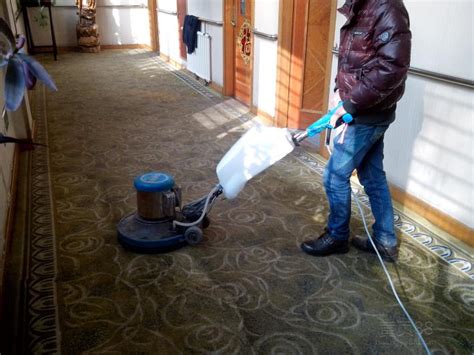 地毯清洗2--成都优雅保洁服务有限公司