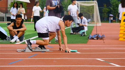 【2022校运会】接力赛：奋力跃进，勇夺辉煌-广西民族大学网站