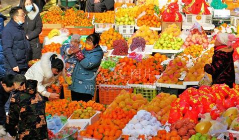 四川南江：水果市场年味浓-人民图片网