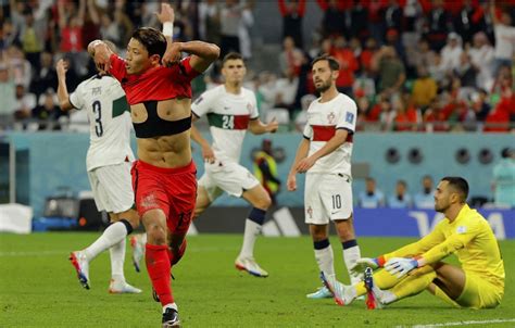 2022 年卡塔尔世界杯小组赛末轮韩国 2:1 绝杀葡萄牙惊险晋级 16 强，如何评价本场比赛？ - 知乎