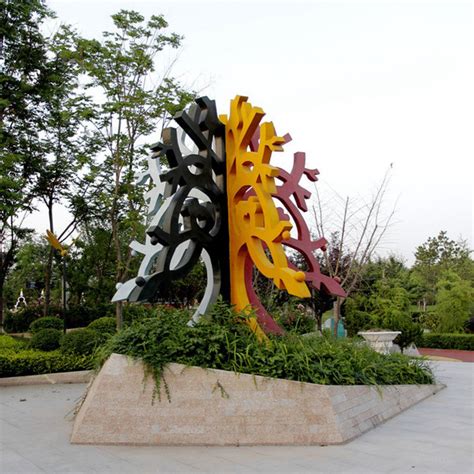 玻璃钢花盆，公园景观雕塑