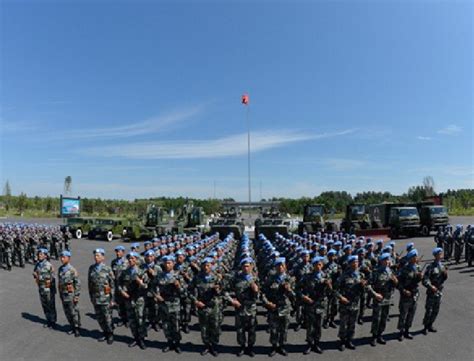 中国第七批赴马里维和警卫分队组织应急演练 - 中华人民共和国国防部