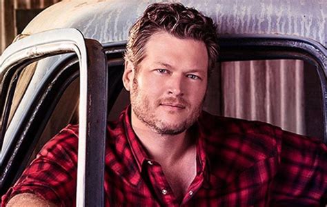 Blake Shelton Young to Now: See Photos of His Transformation
