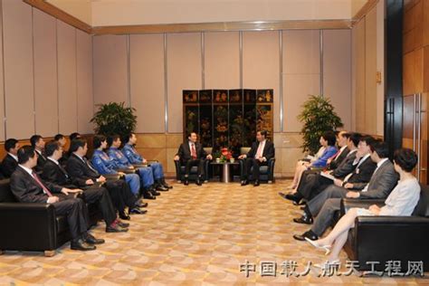 香港特区政府举行欢迎晚宴招待神九代表团一行_中国载人航天官方网站