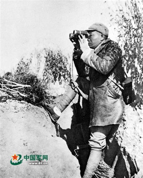 诗与海报丨带你重温那些波澜壮阔的历史画面 - 中国军网