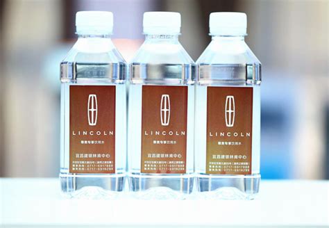 4S店经销商定制水用水让营销更轻松。_贵州瓶装水定制厂家