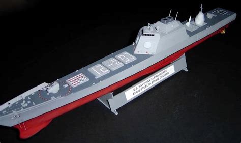 美军“宙斯盾”驱逐舰首次成功拦截洲际弹道导弹