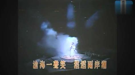 《红蜻蜓》日本原唱现场版，后面的大合唱感人