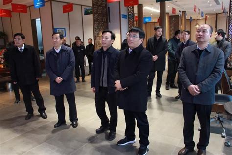 信阳市委副书记、常务副市长、统战部长王新会走访慰问统一战线各界代表人士