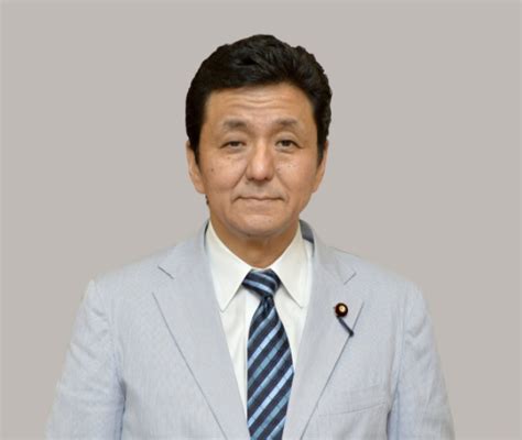 直播：日本举行第99任首相任命仪式，菅义伟带领新内阁亮相_ING现场-梨视频官网-Pear Video