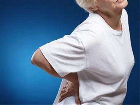 腰肌劳损是什么，该怎么治疗？|腰肌劳损|治疗|腰部|体位|腰背|劳累|-健康界
