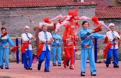 江西泰和：送戏下乡 文化惠民-人民图片网