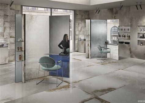 意大利瓷砖品牌Supergres在Cersaie展出了四个新系列-易美居