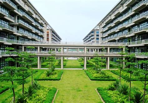 广州大学“三步走”创建一流创新型大学-广州大学本科招生网