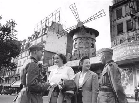 二战秘闻：苏联唯一的全女性飞行员轰炸机部队 曾让德军闻风丧胆_凤凰网