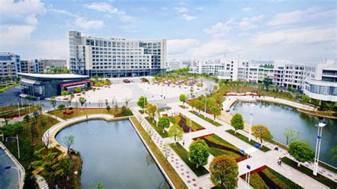 杭州电子科技大学全国排名，杭州电子科技大学和杭州电子科技大学信息工程学院哪个最好