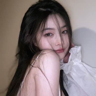 非主流少女拍照头像真人