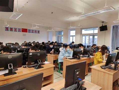 浦口开放大学圆满完成2021年秋季期末考试工作
