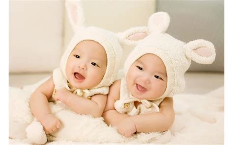 【双胞胎】【图】双胞胎起名怎样才比较好 这些都应该注意_伊秀亲子|yxlady.com
