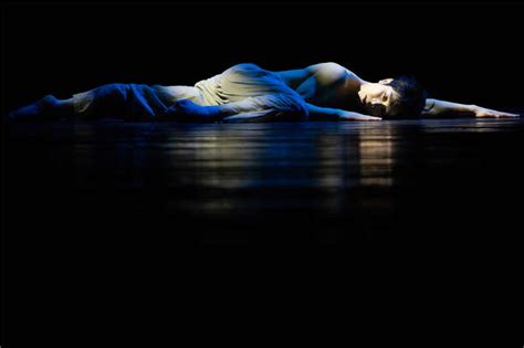 国家大剧院上演“2021中国顶尖舞者之夜”_新闻频道_中国青年网