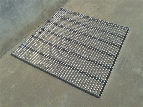 铝板装饰格栅 环保墙材-安平县东隆金属护栏网业制造有限公司