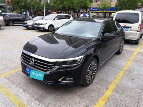 【上海二手车】大众帕萨特能卖多少钱2019款 330TSI 豪华版 国V价格评估 17.51万_天天拍车