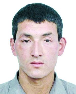 新疆警方通缉11嫌犯_新浪新闻