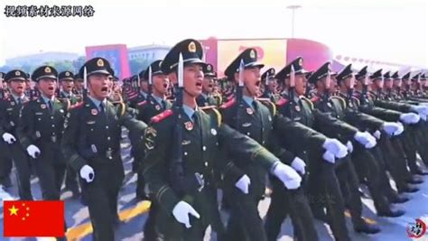 中国军人大阅兵的整齐步伐震撼场面。_腾讯视频