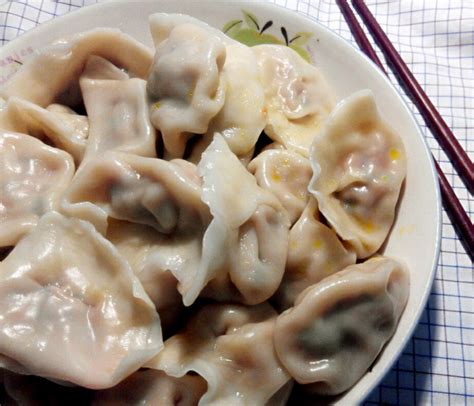 饺子的由来和吃饺子的寓意_腾讯视频