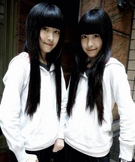 双胞胎姐妹：一个考上清华，一个考上北大|高考|清华大学|北京大学_新浪新闻