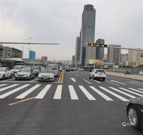 从双向6车道升级为8车道！西海岸新区长江中路改造工程完工通车-青报网-青岛日报官网