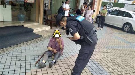女子扶摔倒老人去医院反被指肇事，幸好民警找到了监控_一手Video-梨视频官网-Pear Video