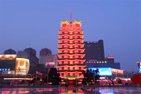 2023年1月1日0时，郑州二七纪念塔将响起新年钟声_腾讯视频