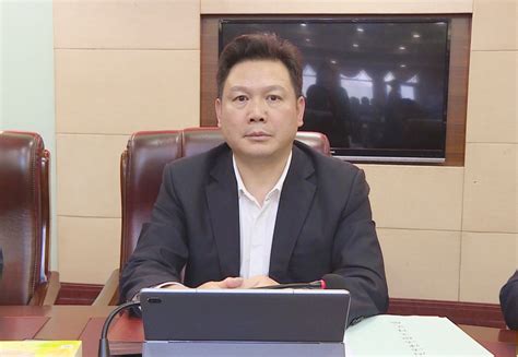 冷水江市召开2020年脱贫攻坚领导小组第四次会议 - 时政新闻 - 新湖南