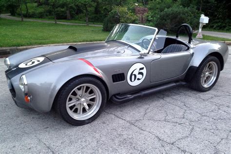 1965 SHELBY COBRA RE-CREATION - Front 3/4 - 195822