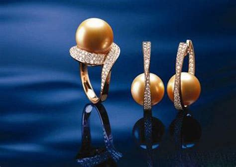 第四届“中国珠宝品牌五大”网民活动参与品牌——六桂福珠宝_国际珠宝网
