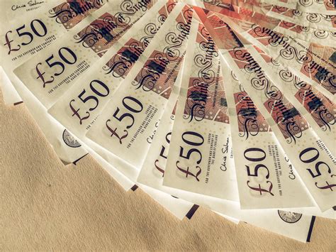 英国通胀率增加 可能大规模加息50个基点-金投外汇网-金投网