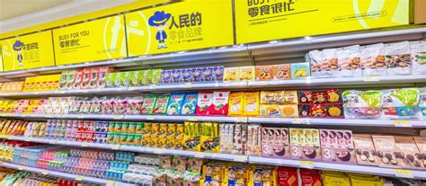 零食很忙全国门店突破4000家-FoodTalks全球食品资讯