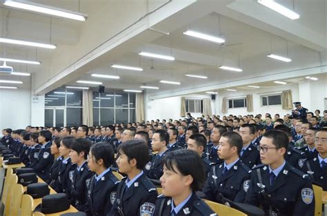 新疆警察学院2020年入警率超过95%,大部分毕业生成为编制警察|新疆警察学院|公安|侦查学_新浪新闻