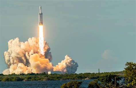 全球最大固体火箭 我国引力一号遥一商业运载火箭首次发射成功_3DM单机
