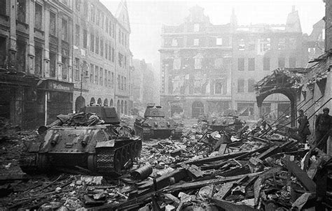 1945年4月30日苏军攻克柏林 - 历史上的今天