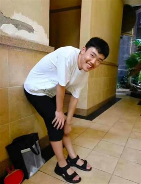 #江西学生胡鑫宇最新消息 #15岁的高一学生胡鑫宇离奇失踪_腾讯视频