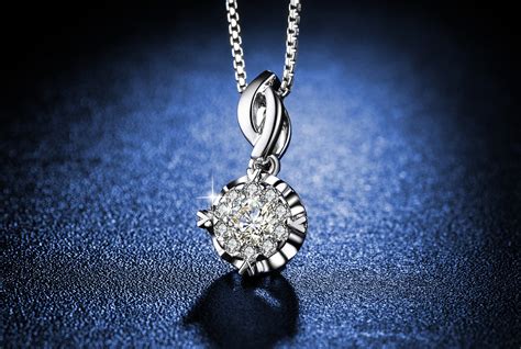 「Tiffany® Setting」130周年：最明亮的钻石镶嵌方式 - 每日环球展览 - iMuseum