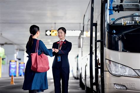 “爱人如己、爱己达人” 精进服务为旅客 湖南机场集团实施“为旅客办实事”60条服务举措工作纪实-中国民航网