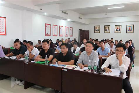郑州铁路职业技术学院我校联合河南工业大学在睢县举办新型农业经营主体带头人培训班