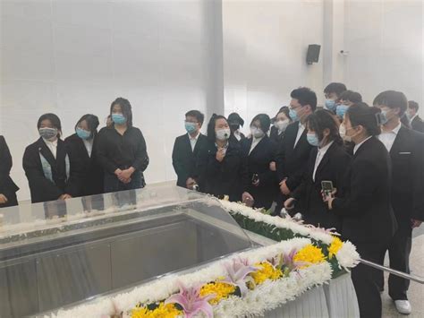 破“忌谈生死”旧俗，中国殡葬机构开展生命教育渐成常态 - 知乎