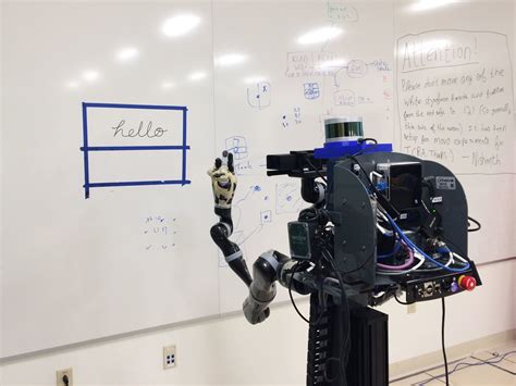 【工业之美】这个机器人能自主学习写字，还能画出蒙娜丽莎|界面新闻